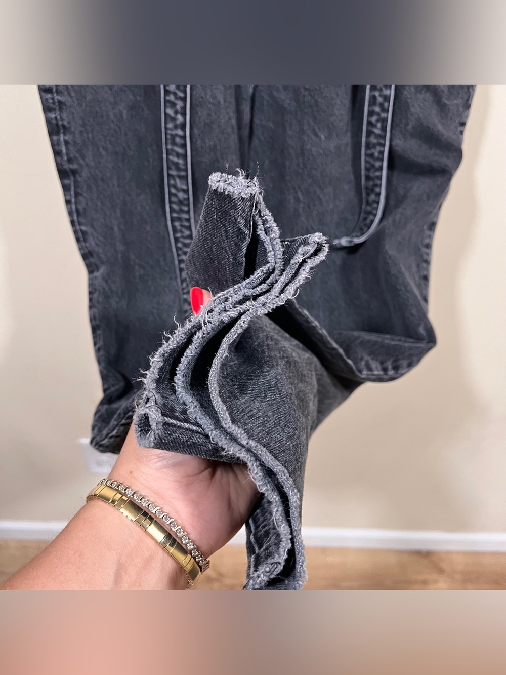 Abercrombie & Fitch high-rise paperbag waist jeans Mom jeans size 8 Regular EUC - Picture 4 of 11